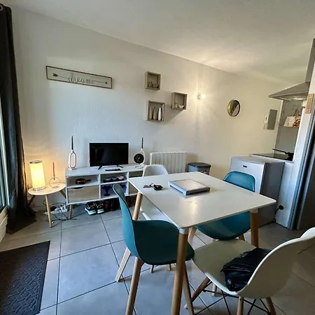 Cosy Au Rez-de-chaussee D'une Calme Cyprien Sc245-004 Saint-Cyprien (Pyrenees-Orientales)