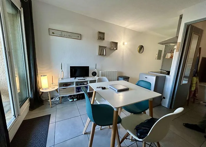 Cosy Au Rez-de-chaussee D'une Calme Cyprien Sc245-004 Saint-Cyprien (Pyrenees-Orientales)